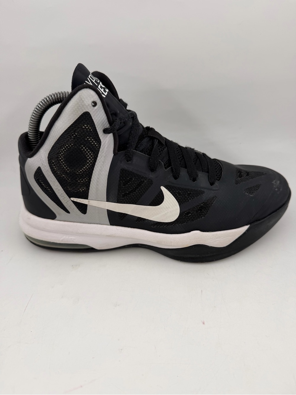 Nike Women’s Air Max Hyper Aggressor-SZ 7-Black White Basketball Shoes Sneakers